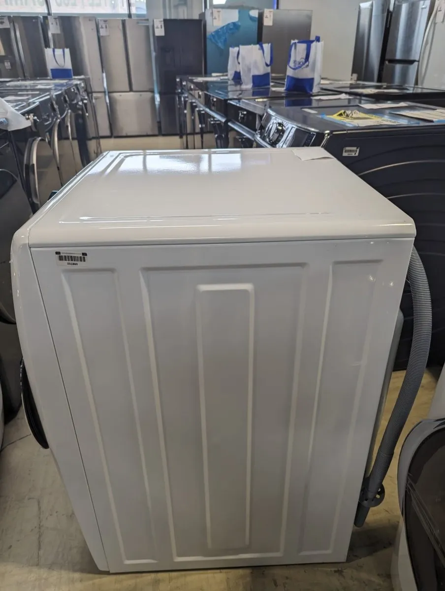ELFW7637AW - WASHERS - Electrolux - Front Load - White - Open Box