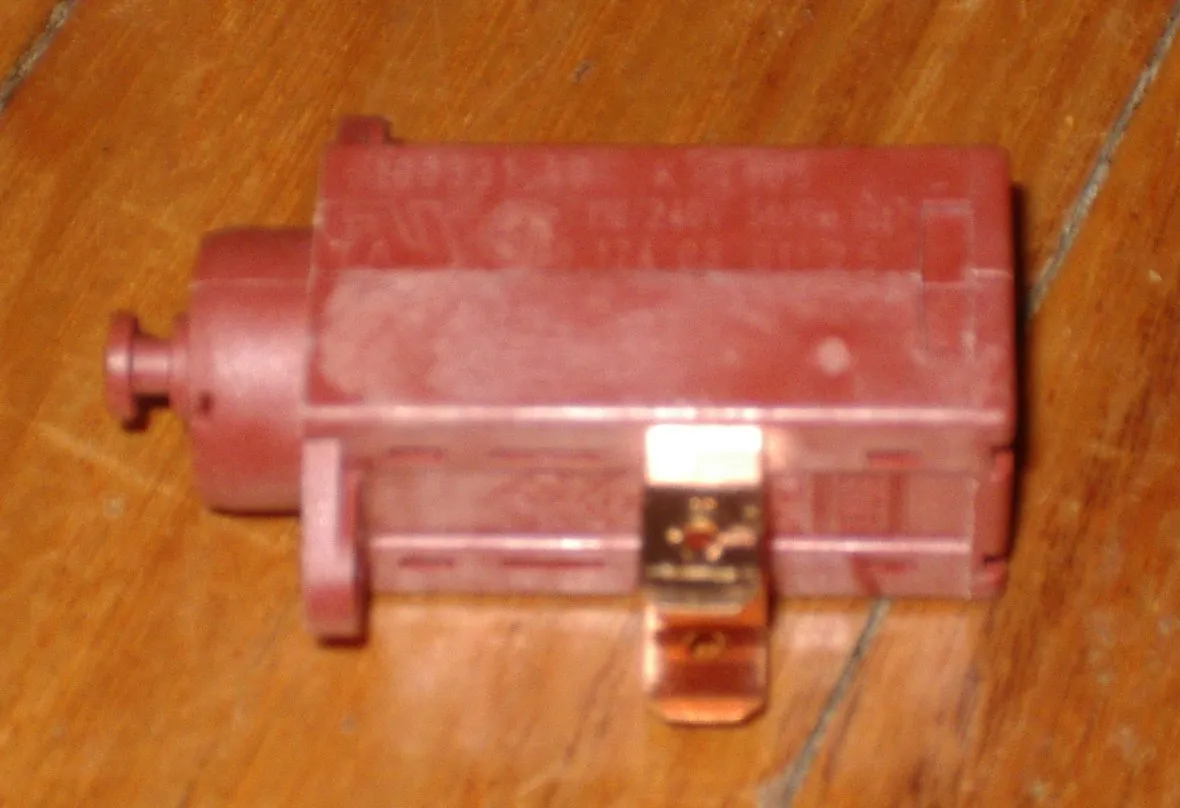 Eltek Thermo Actuator suits Detergent Dispenser - Bosch Part # 166635, 00166635