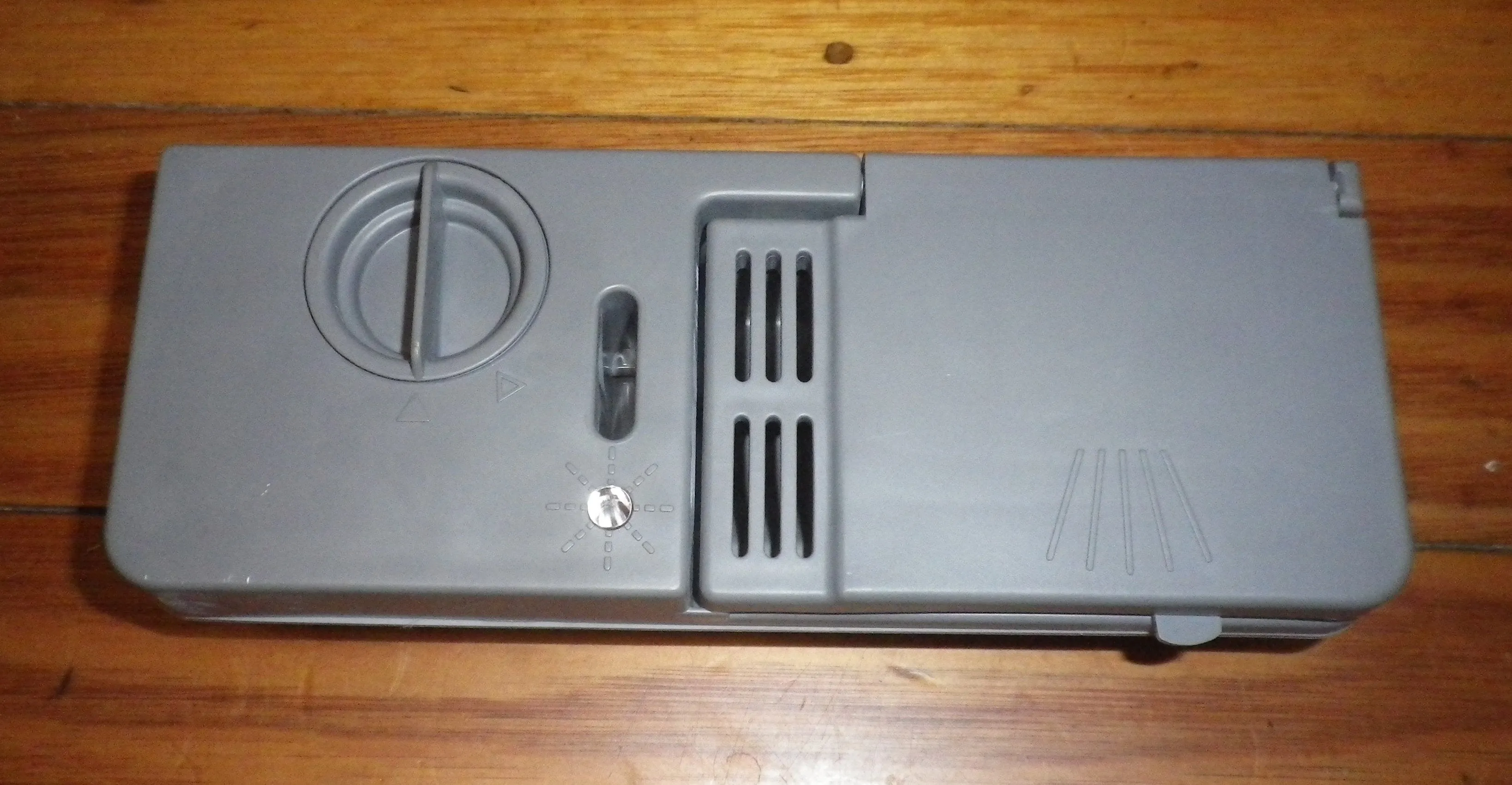 Fisher & Paykel DW60 Dual Detergent Dispenser - Part # H0124000751