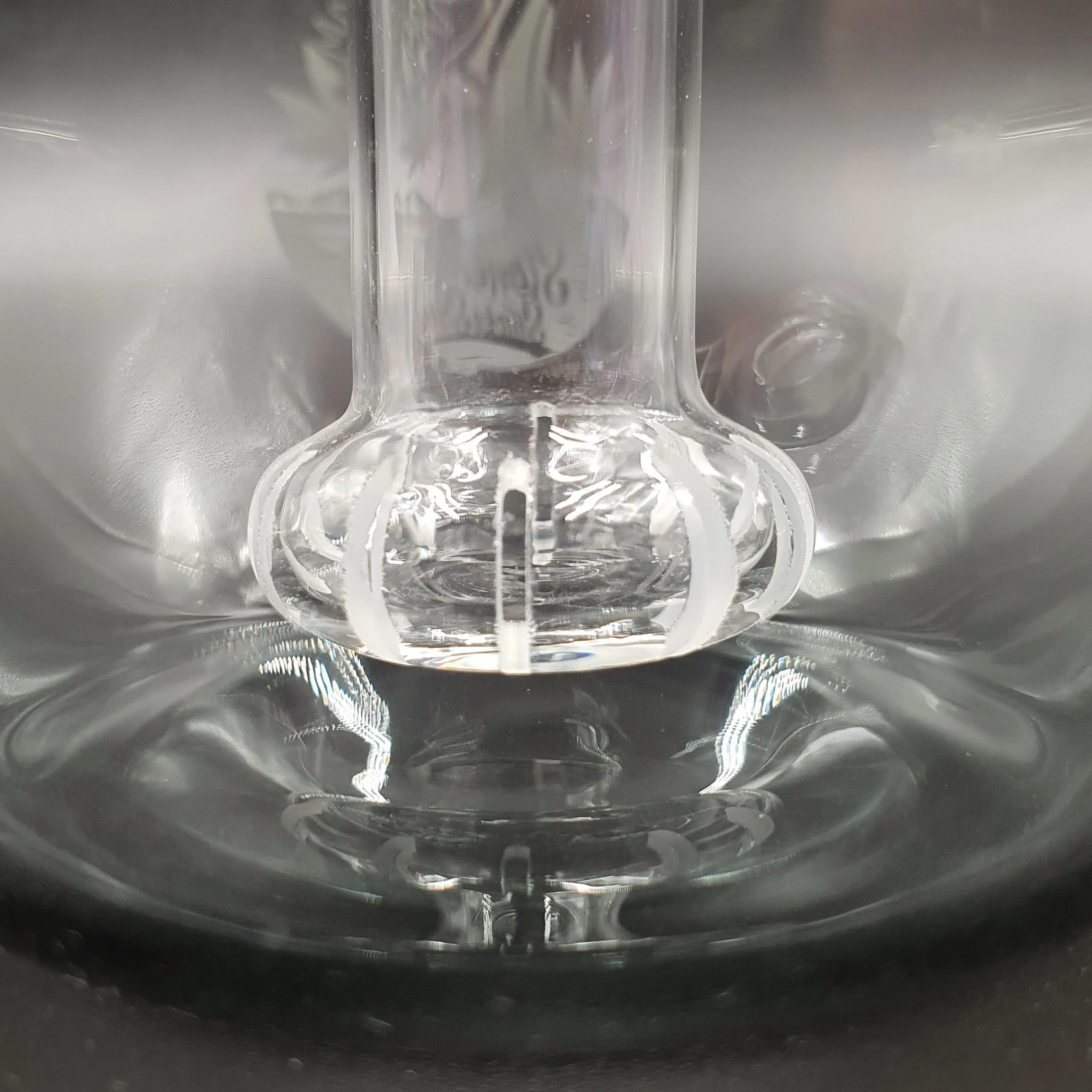 Mini Globe Perc. - Mini Bubbler - Dark Glass