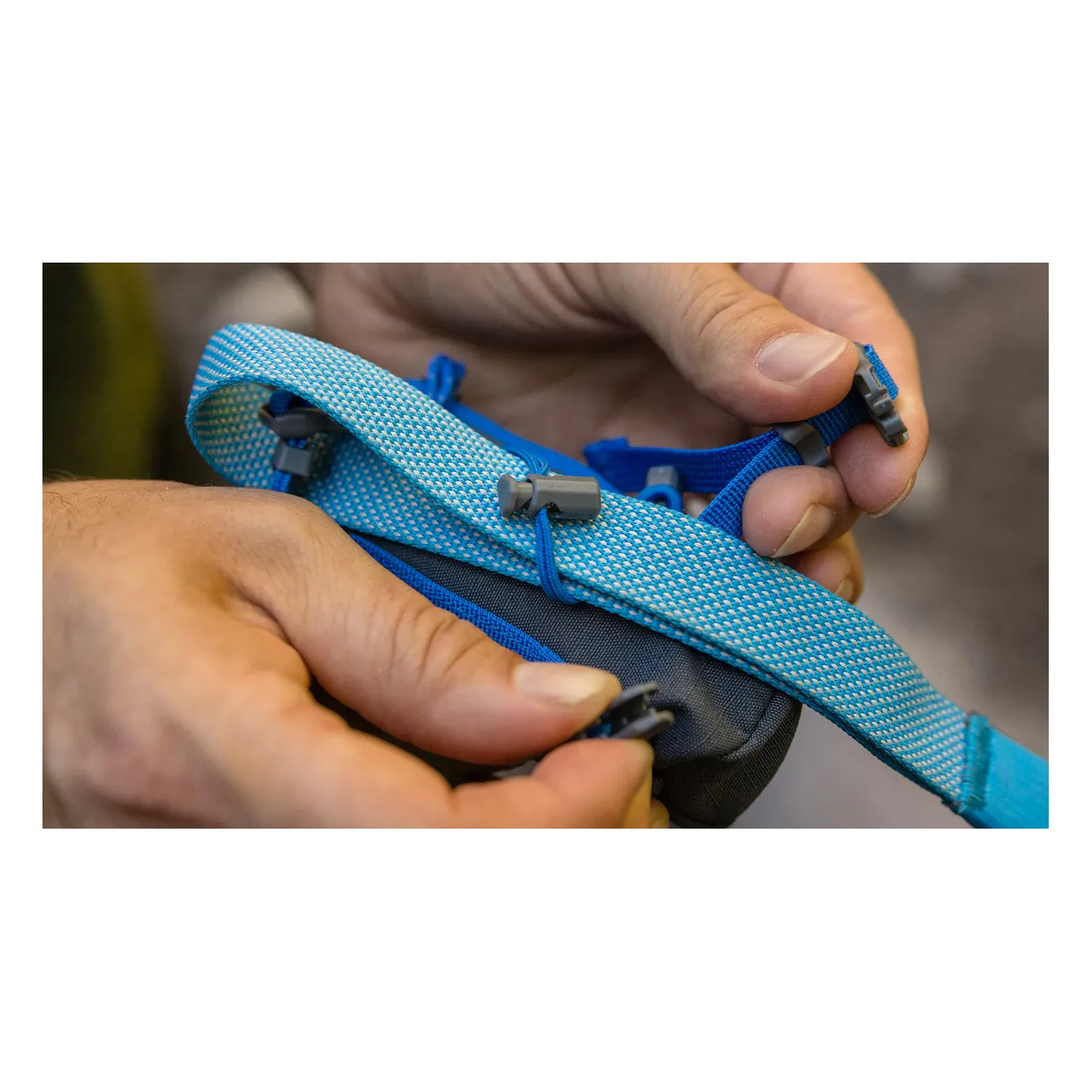 Ruffwear Stash Bag Mini Pick Up Bag Dispenser