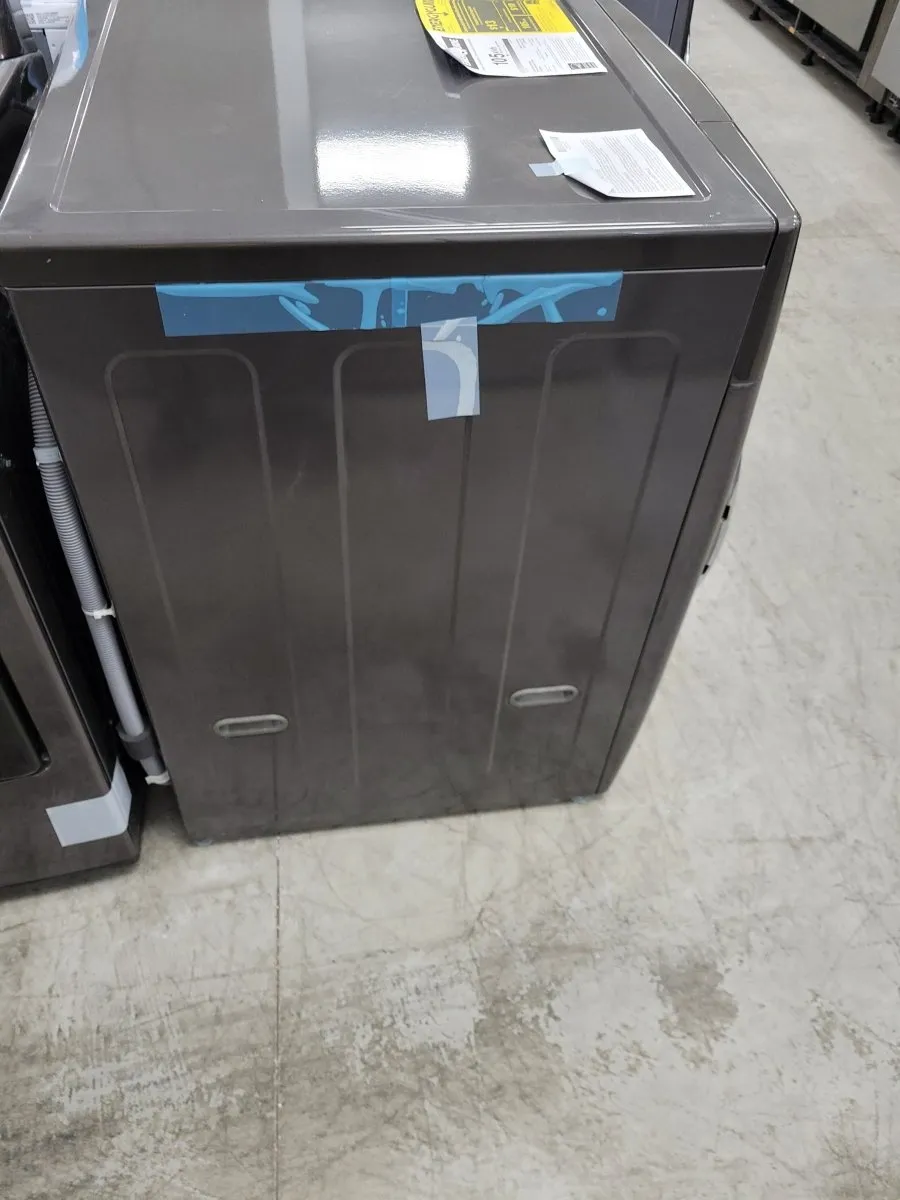 WM4100HBA - WASHERS - LG - Front Load - Black Stainless - Open Box